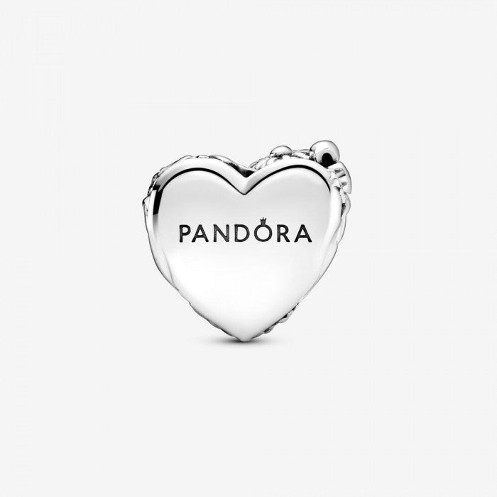 Charm a cuore
