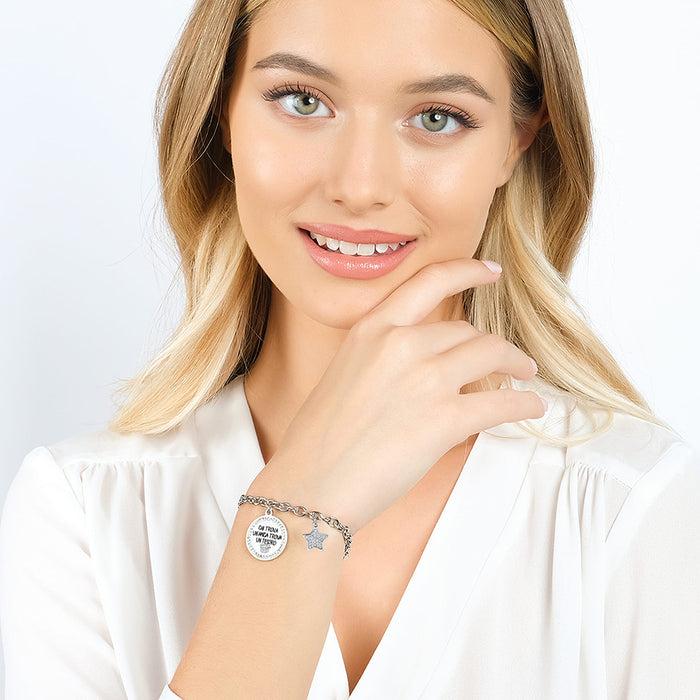 BRACELET EN ACIER POUR FEMME QUI TROUVE UN AMI TROUVE UN TRÉSOR