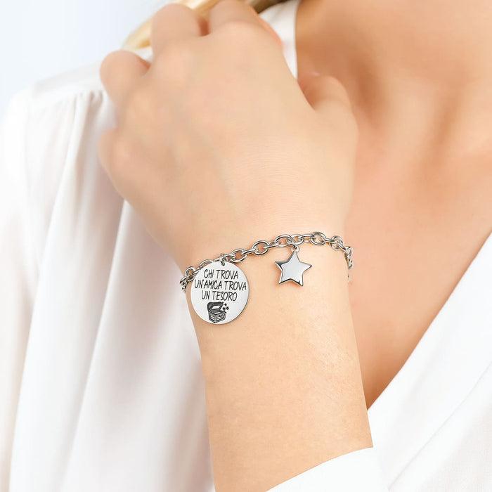 BRACELET EN ACIER POUR FEMME QUI TROUVE UN AMI TROUVE UN TRÉSOR