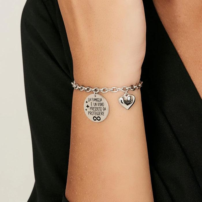 BRACELET EN ACIER POUR FEMME LA FAMILLE EST UN CADEAU PRÉCIEUX À PROTÉGER