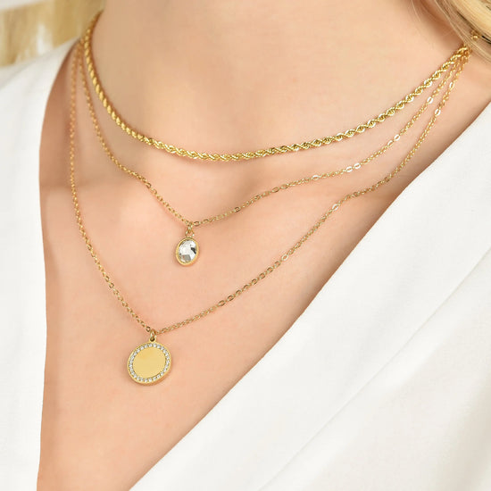 COLLANA DONNA IN ACCIAIO IP GOLD CON PIASTRA E CRISTALLO BIANCO