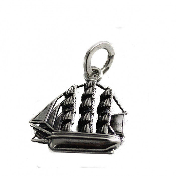 Sailing ship