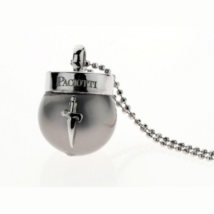 Collier ras du cou avec pendentif en perles