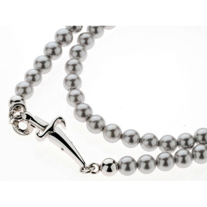 Collier ras du cou en perles grises