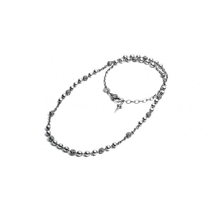 Collier à pois