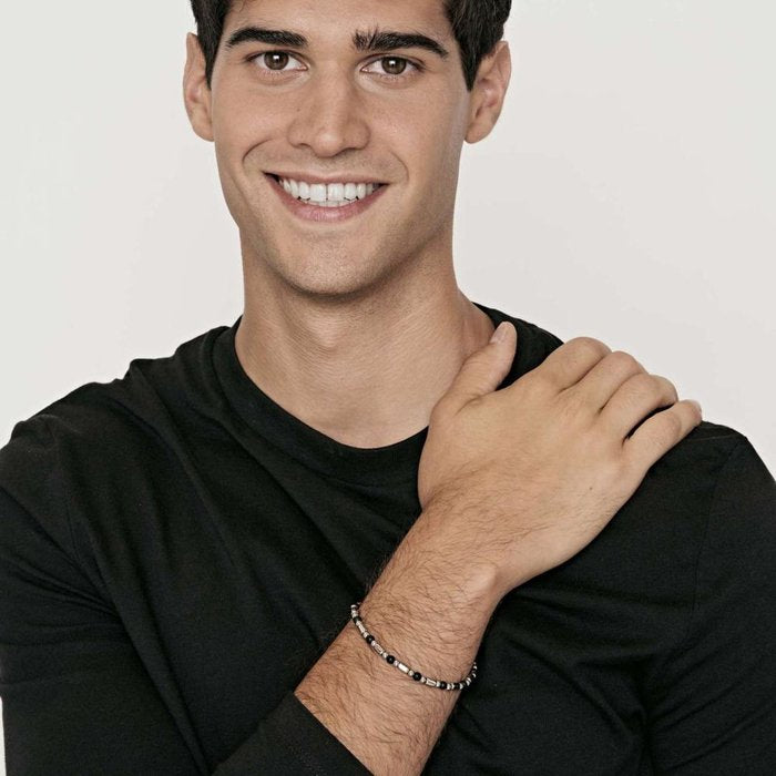 Bracciale in acciaio con elementi neri