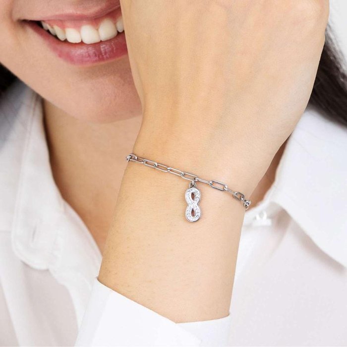 Bracciale in acciaio con infinito e cristalli bianchi