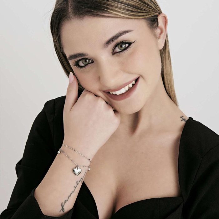 Bracciale in acciaio con cuore e cristalli bianchi