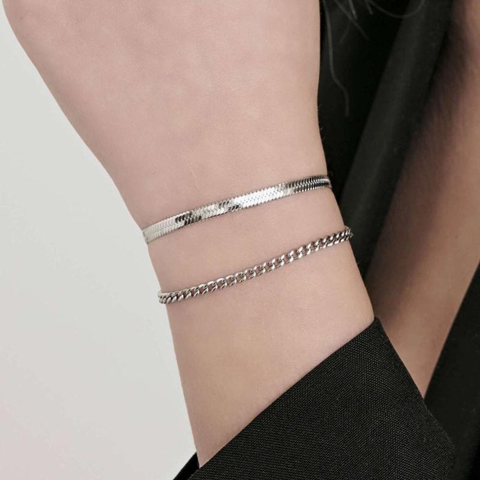 Bracciale in acciaio