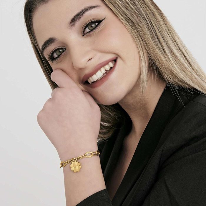 Bracciale in acciaio ip gold con quadrifoglio