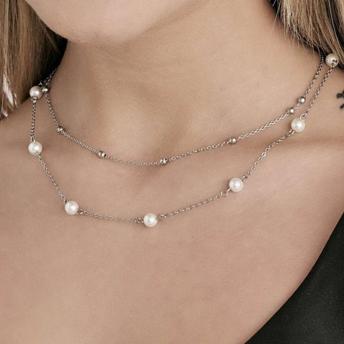 Collana in acciaio con perle
