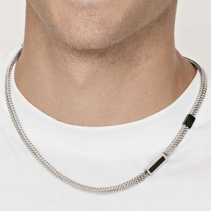 Collana in acciaio