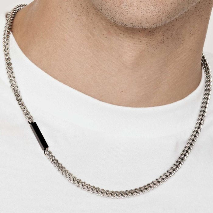 Collana in acciaio