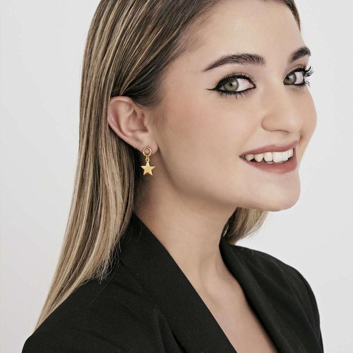 Boucles d'oreilles en acier doré IP avec étoile