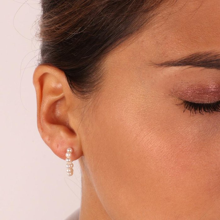 Orecchini in Argento 925 semicerchi con perle bianche