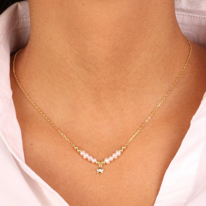 Collana in Argento 925 con perle e ciondolo centrale a forma di stella