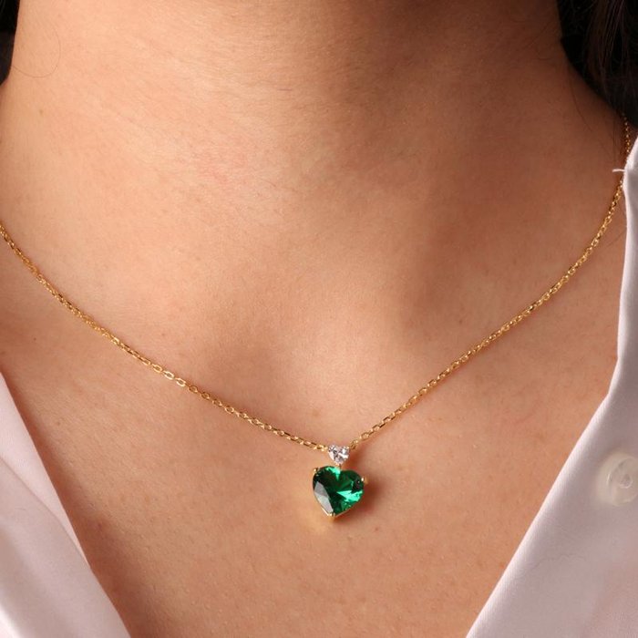 Collana in Argento 925 con cuori in zircone bianco e verde smeraldo