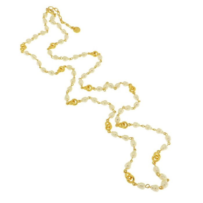 Collier en métal avec perles et symboles entrelacés