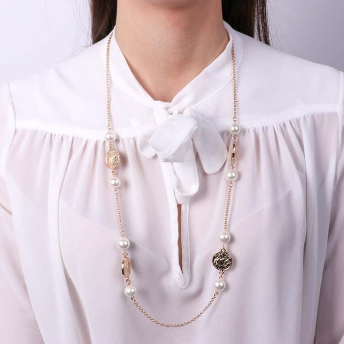 Collana in Metallo con cristalli e monete