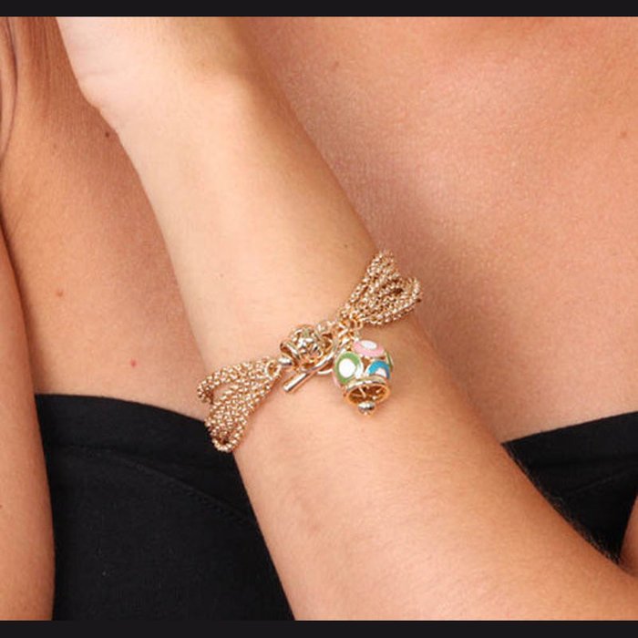 Bracciale in Metallo con campana colorata e campanella traforata a cuori