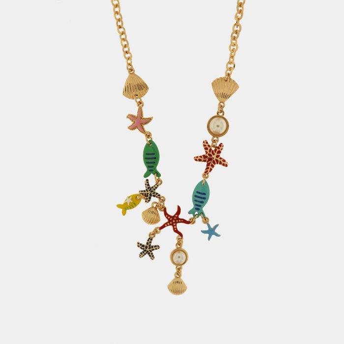 Collier en métal avec étoile de mer et petit poisson