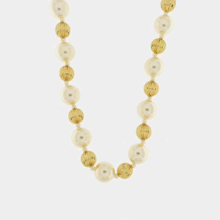 Metal Choker Necklace with Pearls