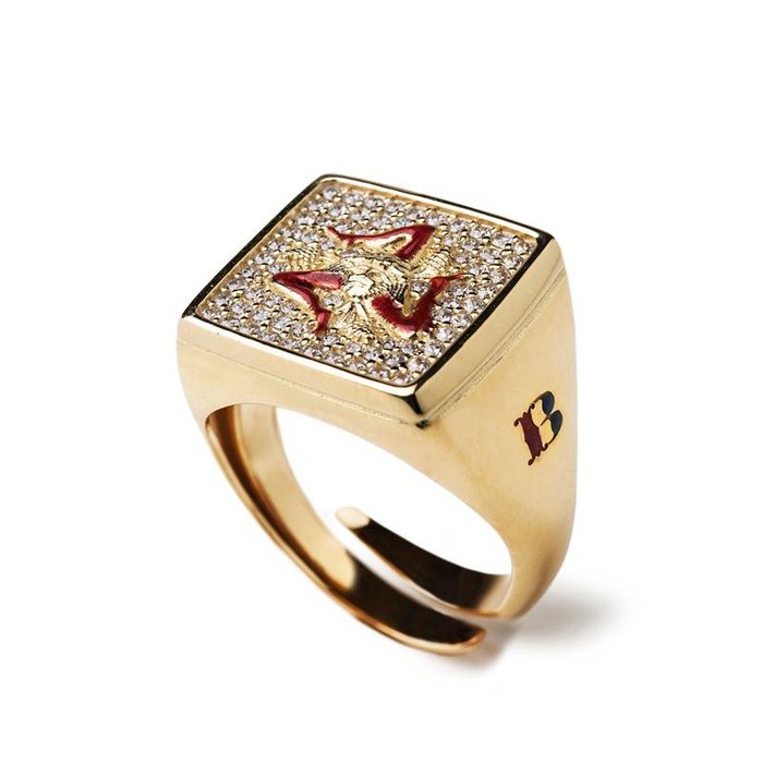 Trinacria Ring Square Lapilli