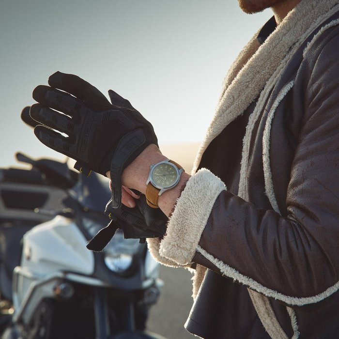Khaki Field Titanium Auto