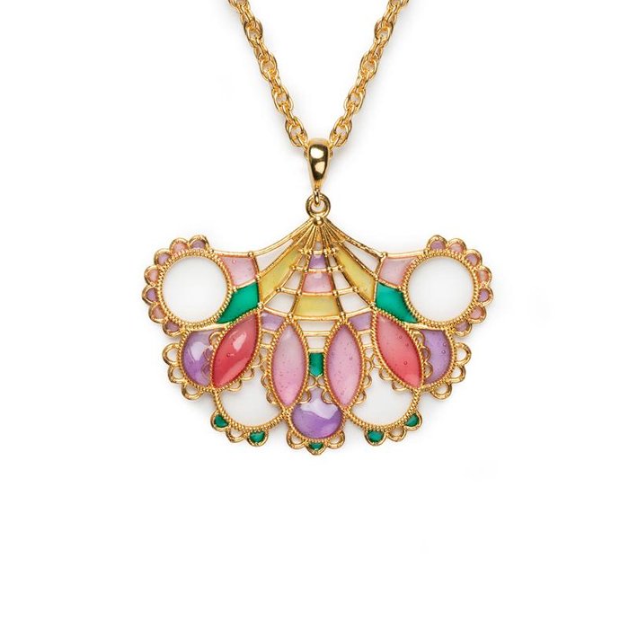 Pendant Lace Fan Wisteria